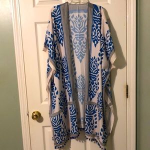Blue and white kimono or swimsuit coverup. NWOT.